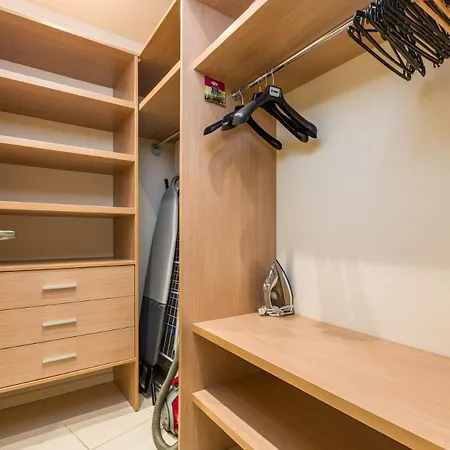 Woronicza Business Studio Near Chopin Airport דירה ורשה